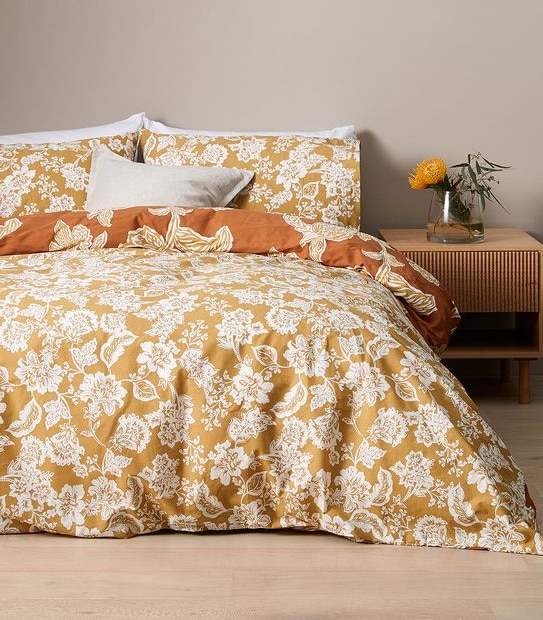 Adaline Bold Flower Quilt Cover Set