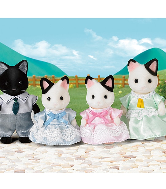 Sylvanian Families Tuxedo Cat Family