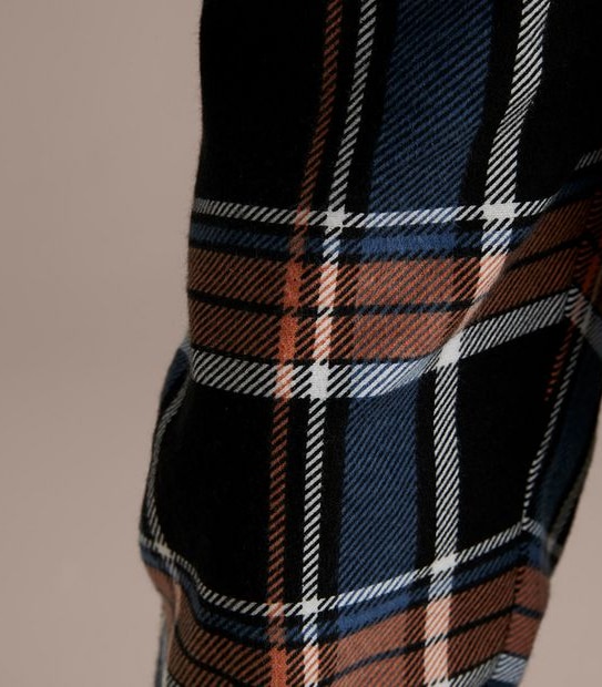 Tiger Check Pyjama Set 5 of 6