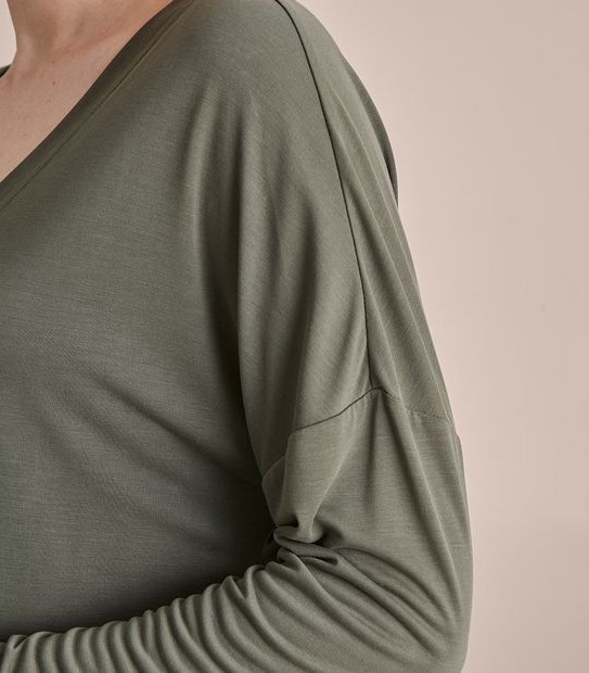 Preview Long Sleeve V-Neck Top