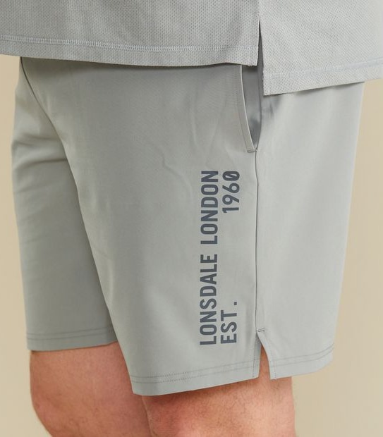 Lonsdale London Plus Size Marshall 7" Shorts