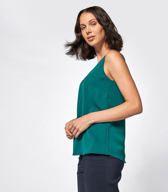 Preview Ida Sleeveless Layered Cami
