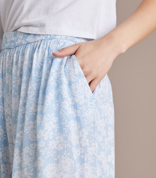 Lily Loves Wide Leg Pants 5 of 6