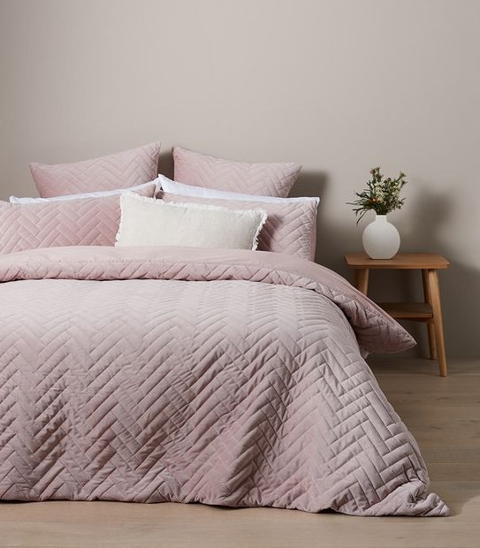 Riva Velvet Quilt Cover Set