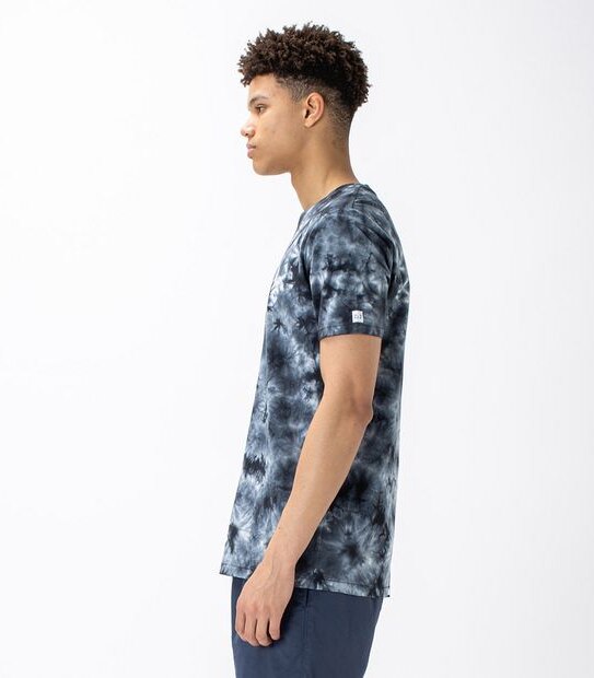 ZxZanerobe College T-Shirt