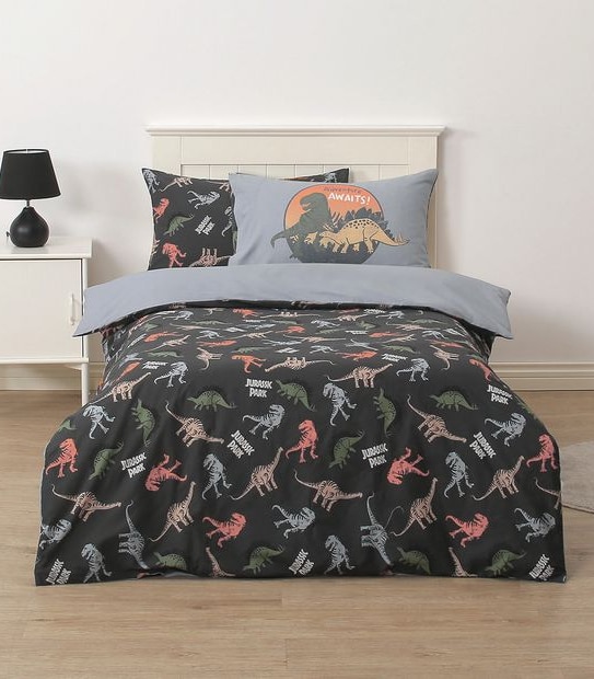Jurassic World Quilt Cover Set