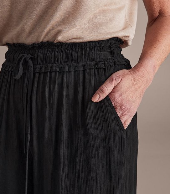 Crinkle Culotte Pants