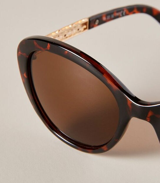 Womens Oval Sunglasses - Tortoiseshell