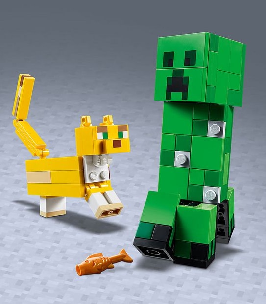 LEGO Minecraft Bigfig Creeper 21156 Set