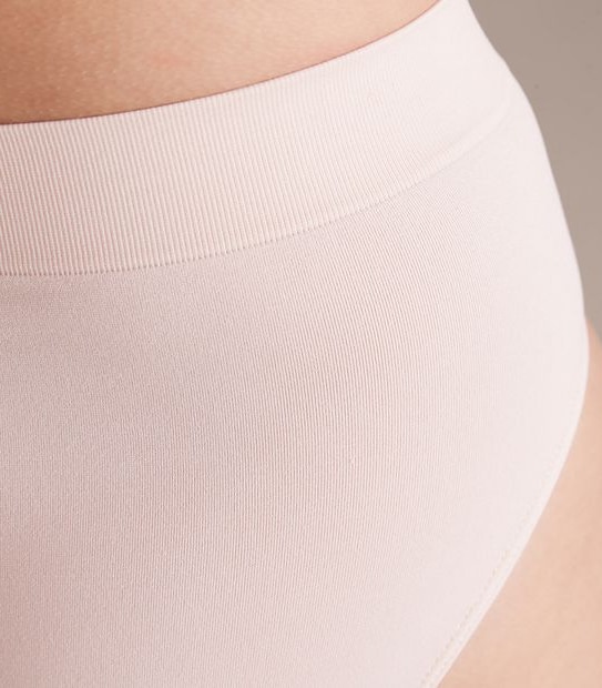 High Waist Seamfree Briefs