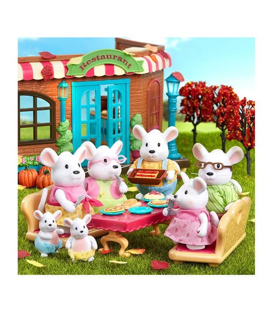 Li'l Woodzeez Mouse Family with Grandparents