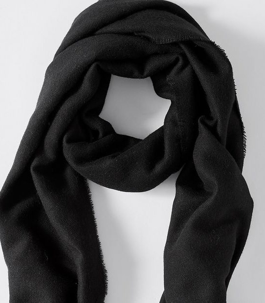Classic Woven Scarf - Black