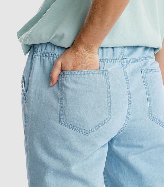 Piping Hot Chambray Jogger Pants