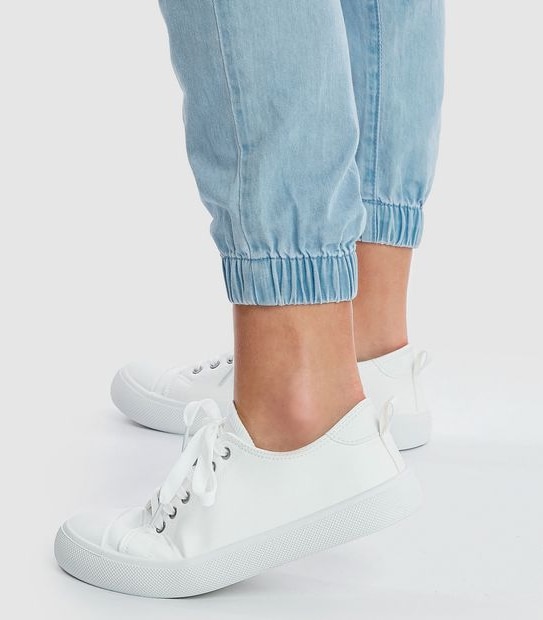 Piping Hot Chambray Jogger Pants
