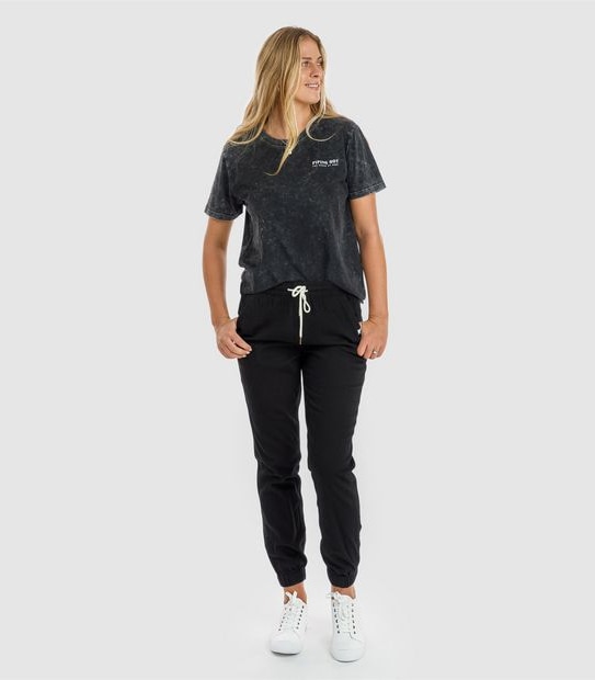 Piping Hot Chambray Jogger Pants