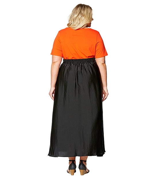 Belle Curve Maxi Skirt - Black