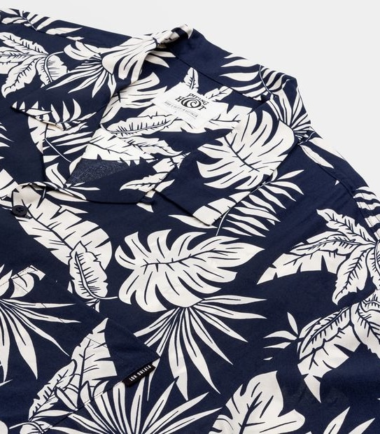 Piping Hot Fronds Resort Shirt