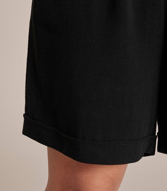 Curve Linen Blend Tie Waist Shorts