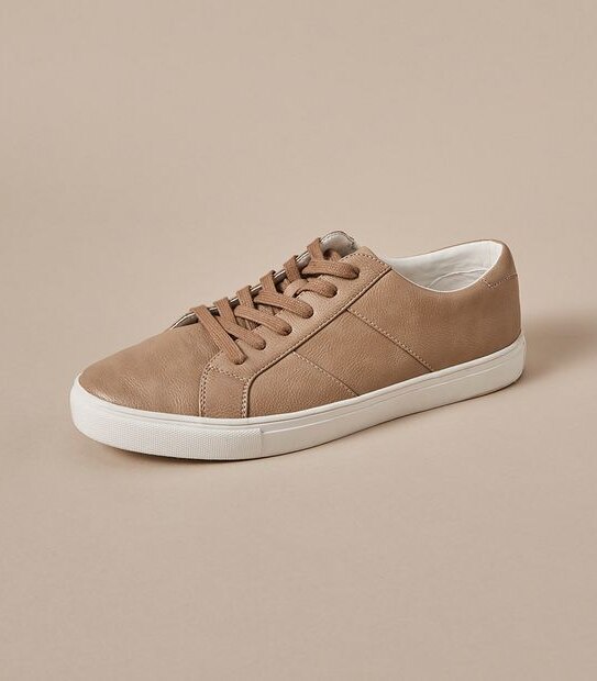 Mens Pebble Grain Sneakers