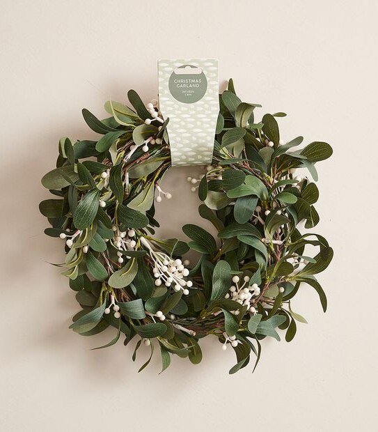 Faux White Berry LED Christmas Garland