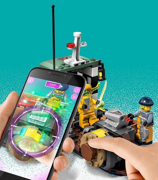 LEGO&reg; Hidden Side&trade; Wrecked Shrimp Boat 70419