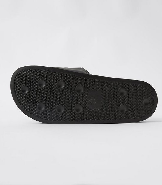 Mossimo Slides