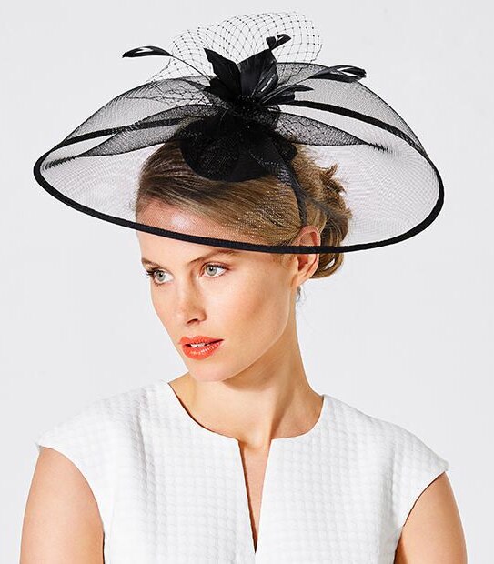 Nicola Crin Saucer Fascinator