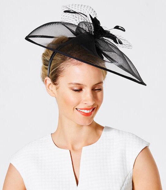 Nicola Crin Saucer Fascinator