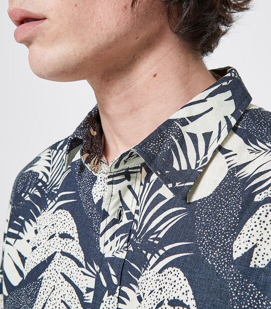 Piping Hot Leaf Shirt - Navy