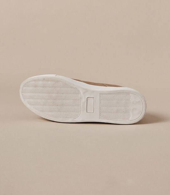 Mens Pebble Grain Sneakers