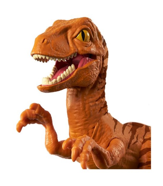 Jurassic World Dominion Rock 'em Sock 'em Robots Blue vs Atrociraptor