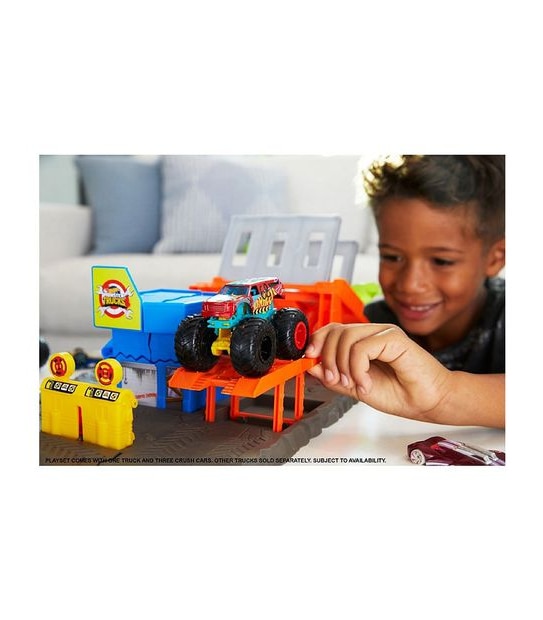 Hot Wheels - Monster Trucks - Blast Station Playset