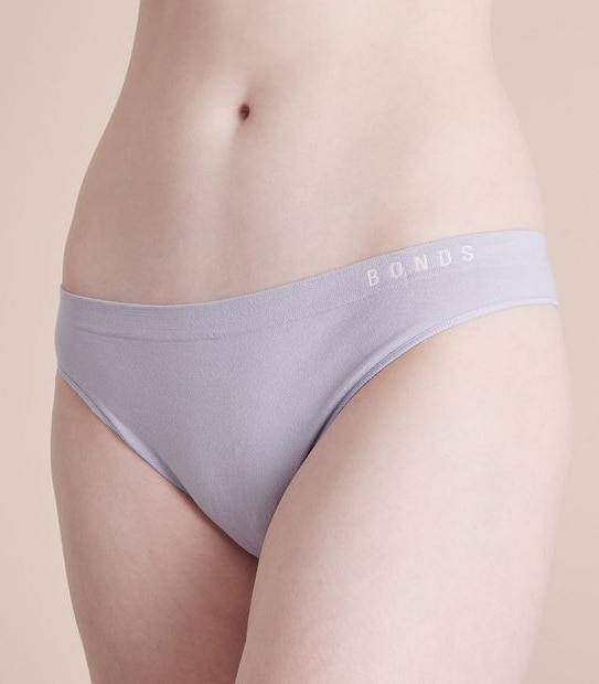 Bonds Seamless G-String Briefs; Style: WWGET