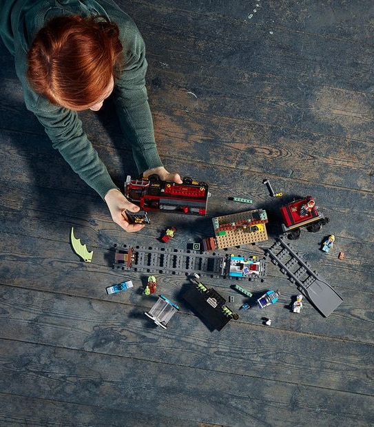 LEGO&reg; Hidden Side&trade; Ghost Train Express 70424