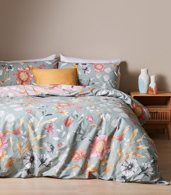 Vivian Vintage Floral Quilt Cover Set