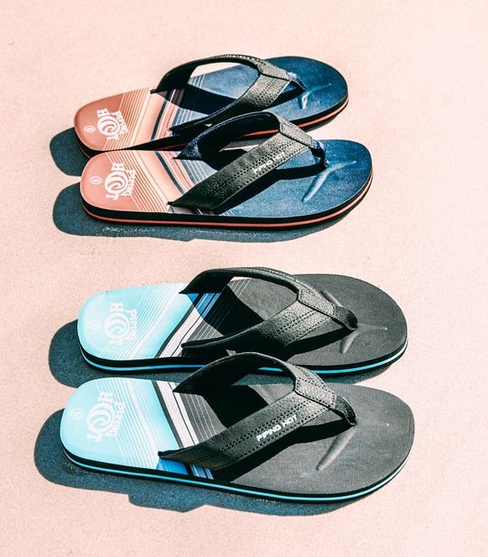 Mens Piping Hot  Bloom & Recycled EVA Thongs - Spliced Black/Blue