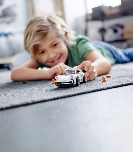 LEGO&reg; Speed Champions 1974 Porsche 911 Turbo 3.0 75895