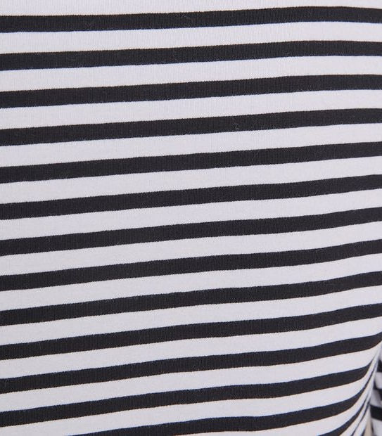 Organic Cotton Long Sleeve Crew Neck T-Shirt 2 of 5