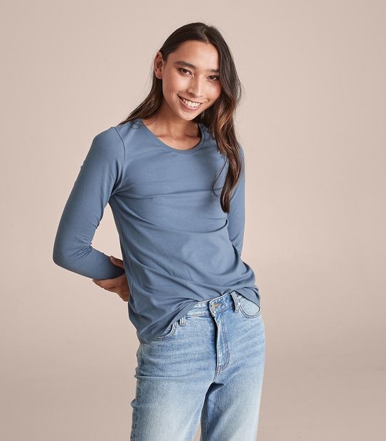 Organic Cotton Long Sleeve Crew Neck T-Shirt