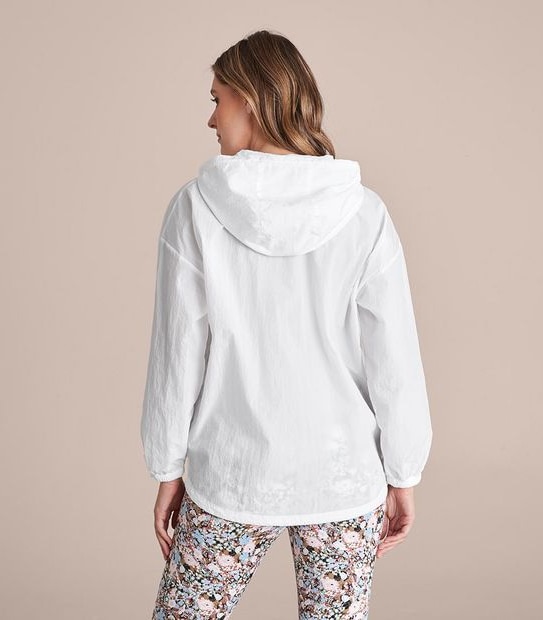 Active 1/4 Zip Spray Jacket