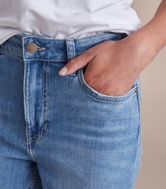 Alexa Straight High Rise Cropped Length Jeans 