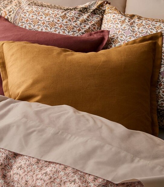 Gigi Washed Linen Cushion