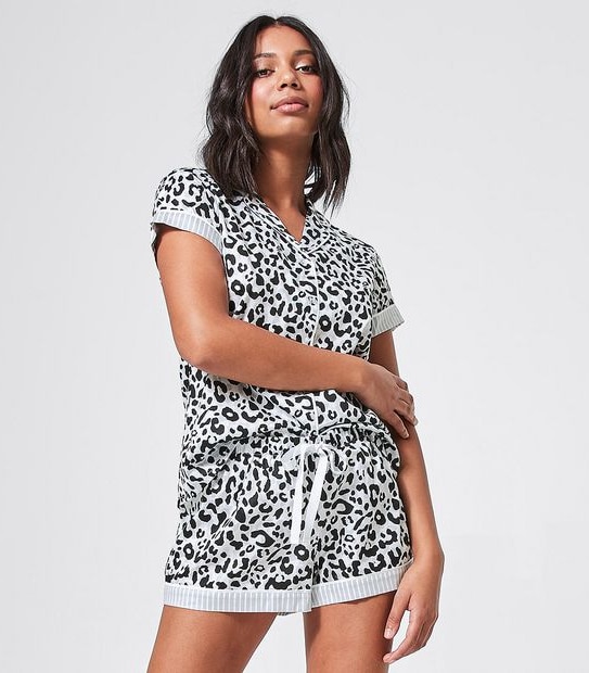Lily Loves Sleep Shorts - White Animal