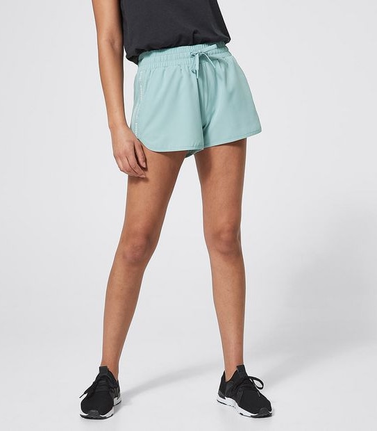 Lonsdale London Portland Woven Shorts - Eggshell Green