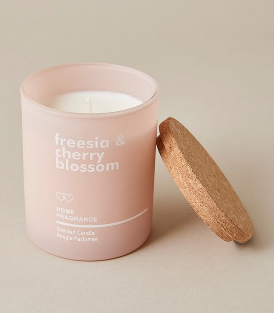 Hue Candle