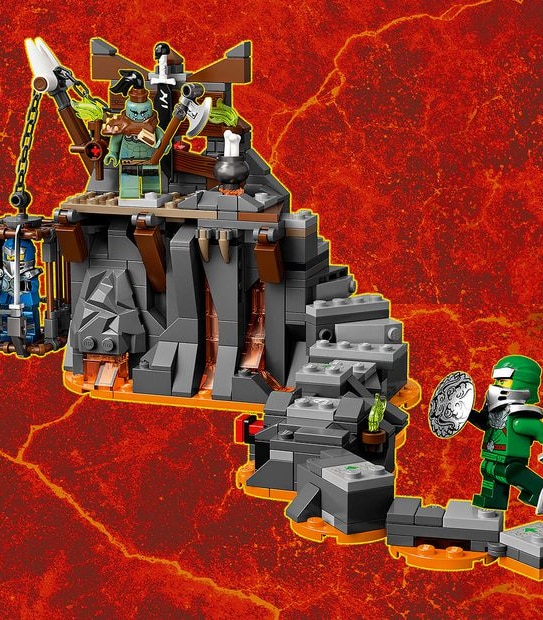 LEGO® NINJAGO Journey to the Skull Dungeons 71717