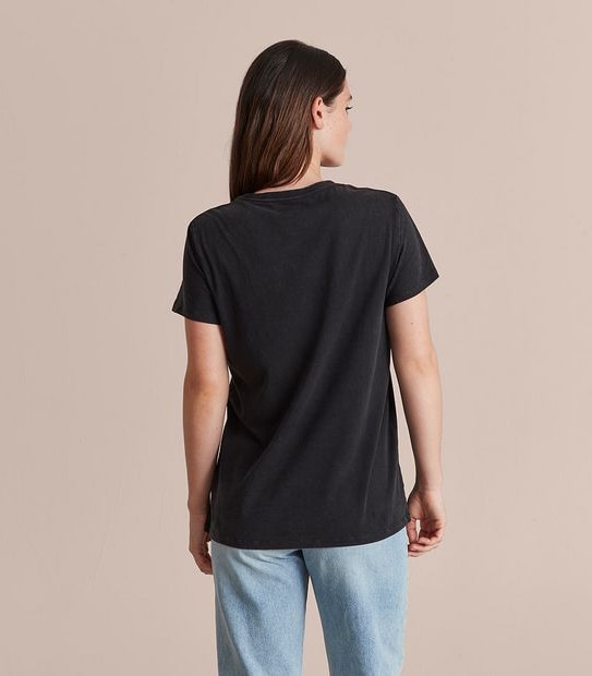 Lily Loves Relaxed Graphic T-Shirt