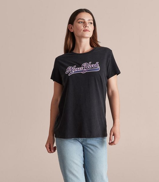 Lily Loves Relaxed Graphic T-Shirt