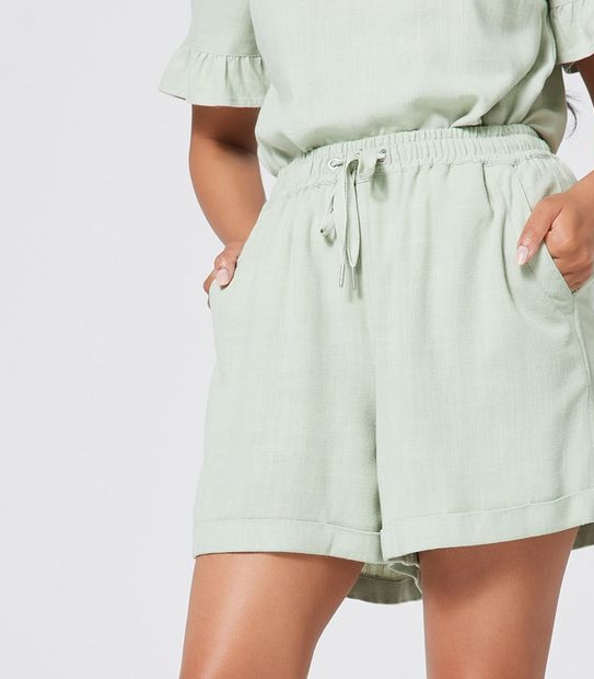 Dannii Minogue Petites Relaxed Shorts