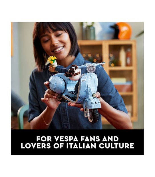 LEGO&reg; Icons Vespa 125 10298